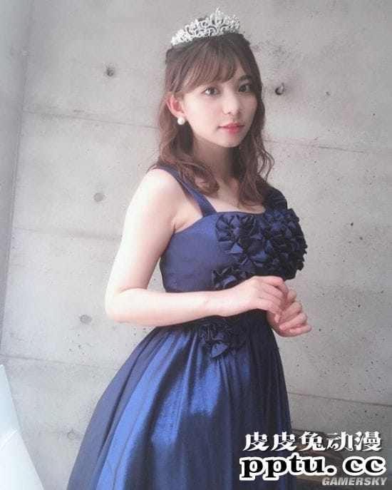 清纯外表下的爆好身材 喜欢嘟嘴的妹系写真女孩本田夕步
