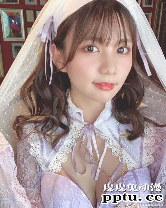 清纯外表下的爆好身材 喜欢嘟嘴的妹系写真女孩本田夕步