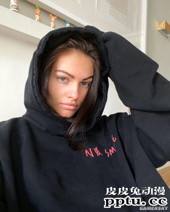 曾经的最美萝莉长大了 法国19岁模特初露性感身姿