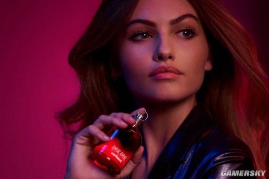 曾经的最美萝莉长大了 法国19岁模特初露性感身姿