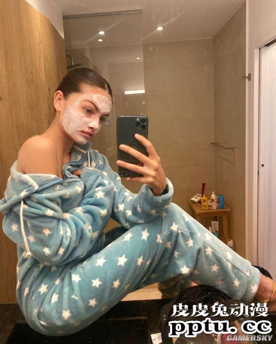 曾经的最美萝莉长大了 法国19岁模特初露性感身姿