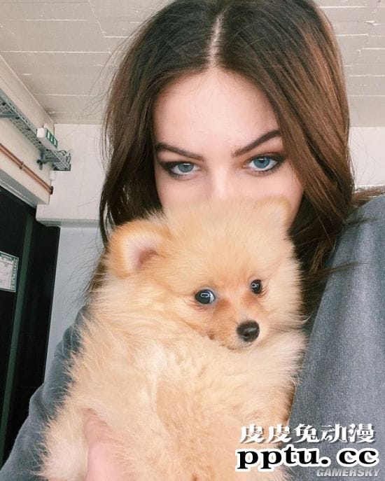 曾经的最美萝莉长大了 法国19岁模特初露性感身姿