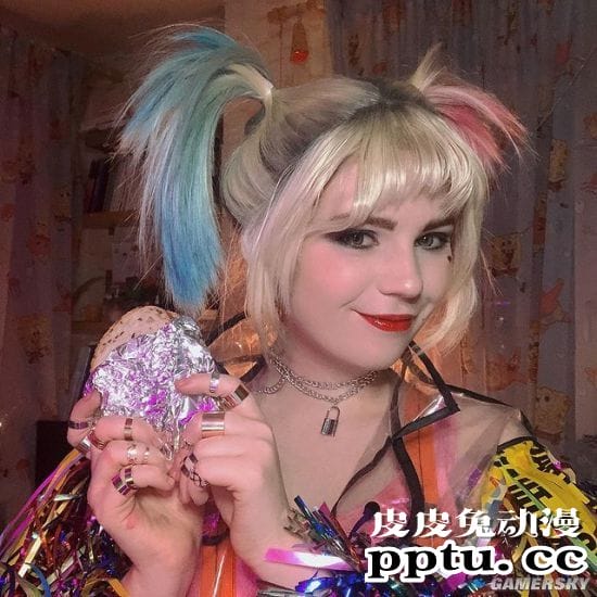 俄国萌妹COS《守望先锋》 多版本D.va俏皮可爱