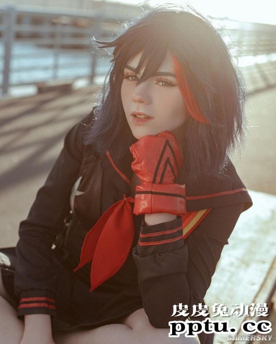 俄国萌妹COS《守望先锋》 多版本D.va俏皮可爱