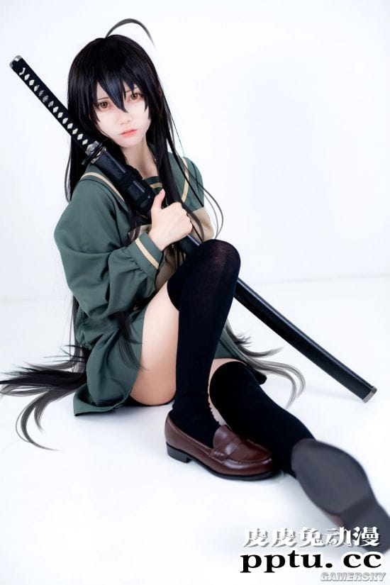 日本推特“绝对领域日” COSER小姐姐和画师的狂欢