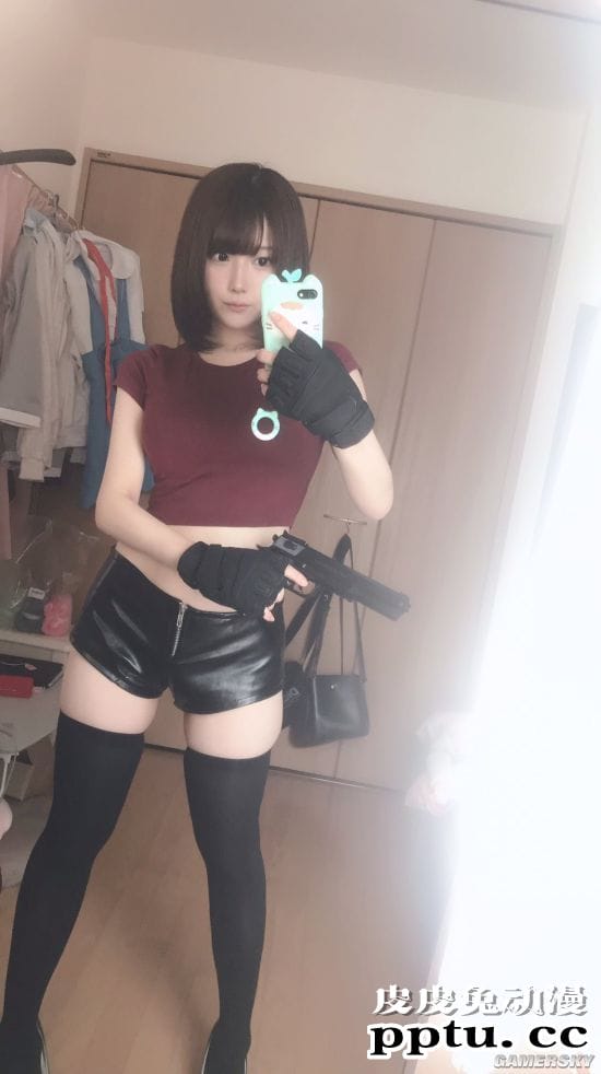 日本推特“绝对领域日” COSER小姐姐和画师的狂欢