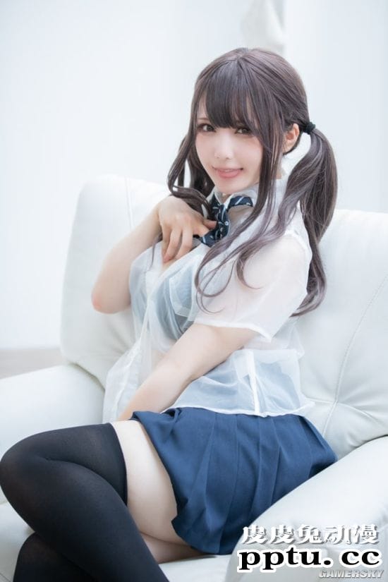 日本推特“绝对领域日” COSER小姐姐和画师的狂欢