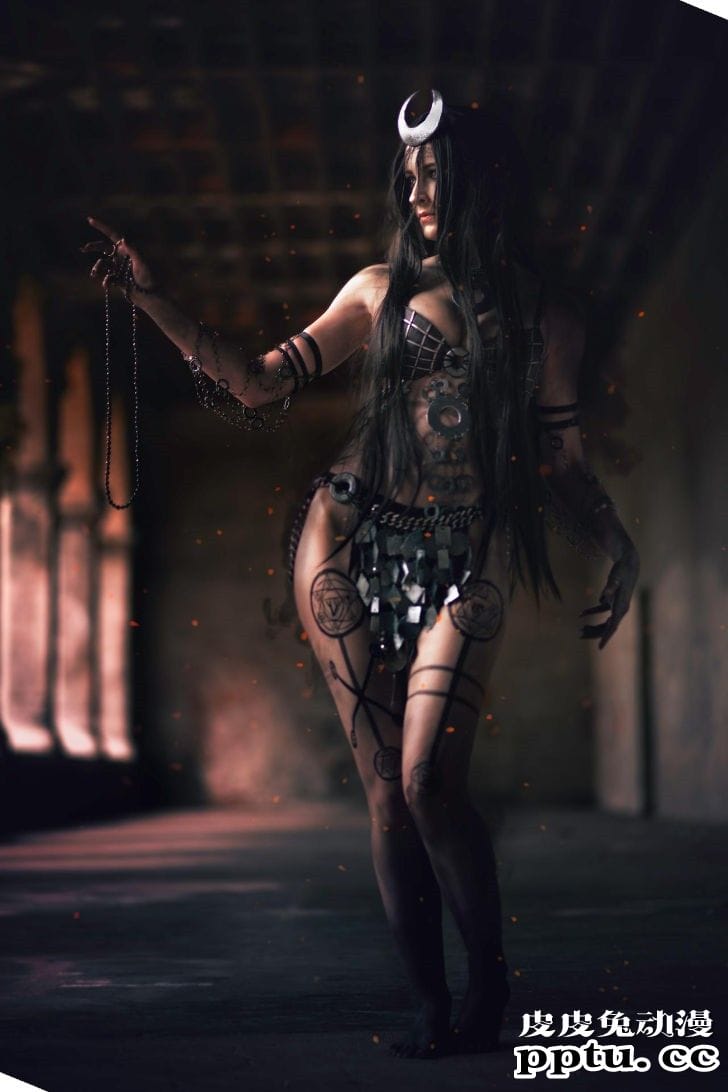 完美还原的神奇女侠 一周大师级CosPlay赏