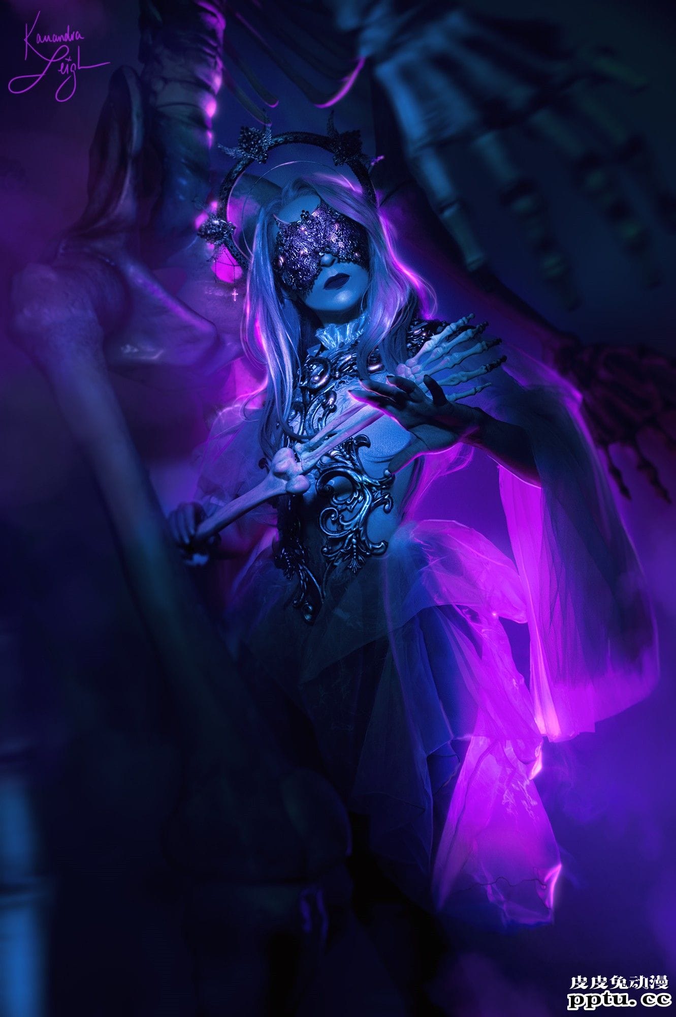 完美还原的神奇女侠 一周大师级CosPlay赏