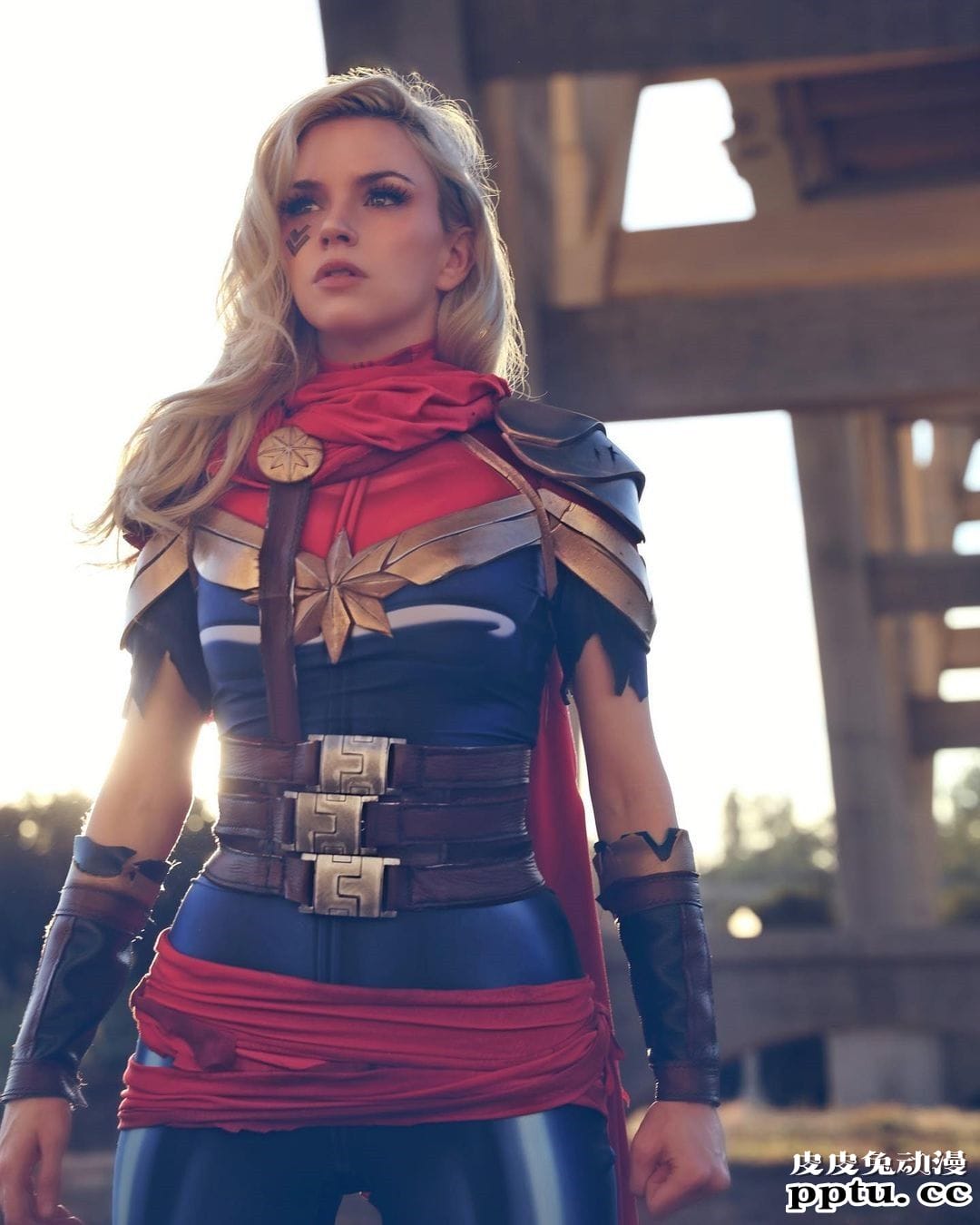 完美还原的神奇女侠 一周大师级CosPlay赏