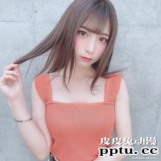 可爱又性感的泳装美少女 格外甜美的樱花妹COSER