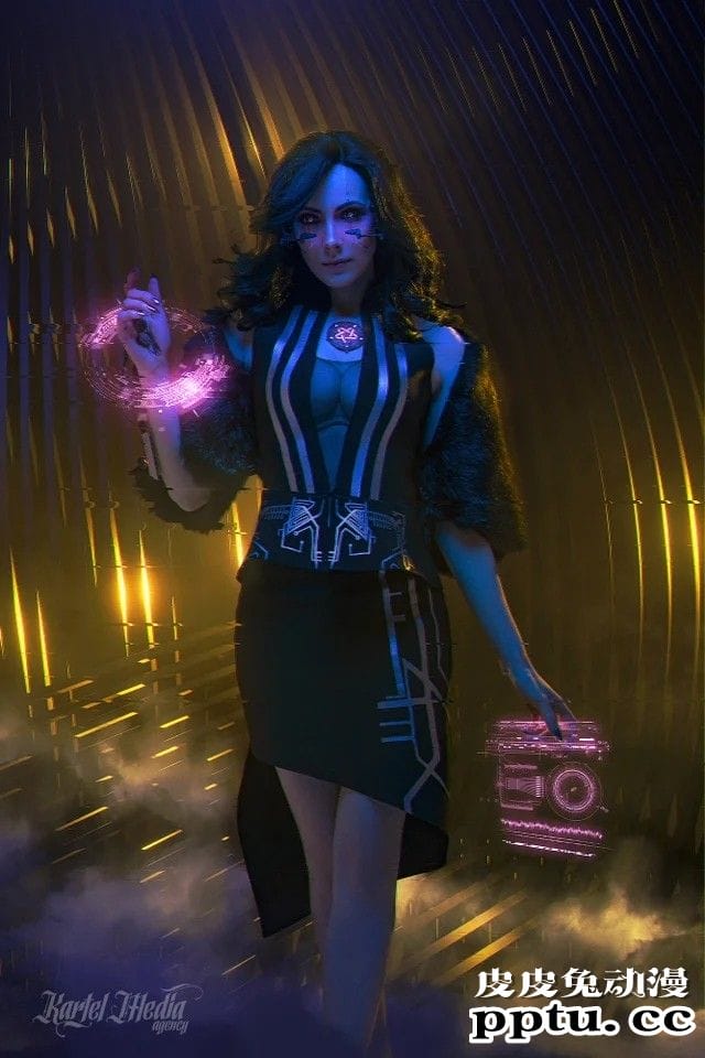 皮衣女术士来到2077 一周大师级CosPlay赏
