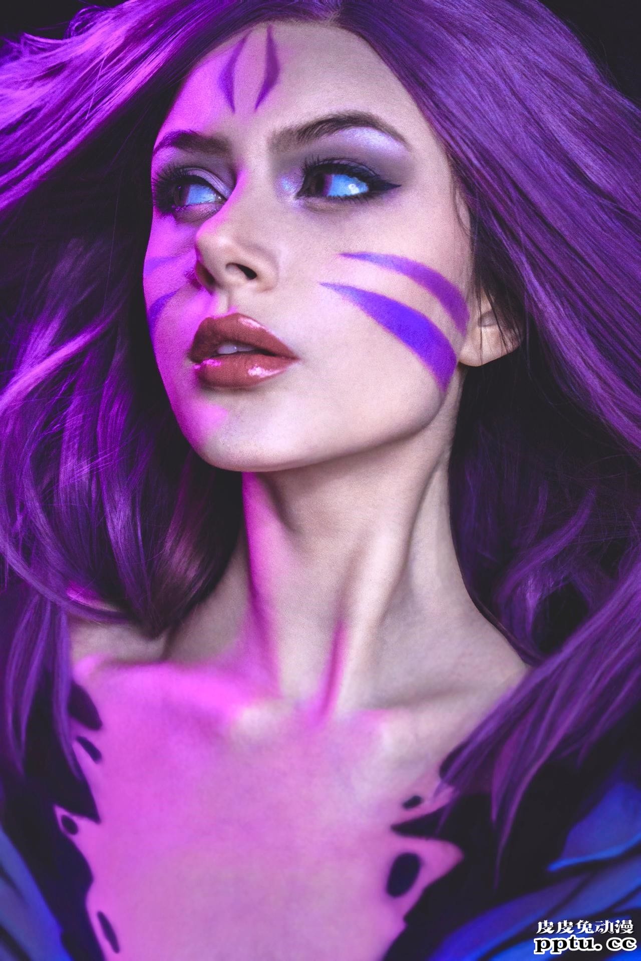 皮衣女术士来到2077 一周大师级CosPlay赏