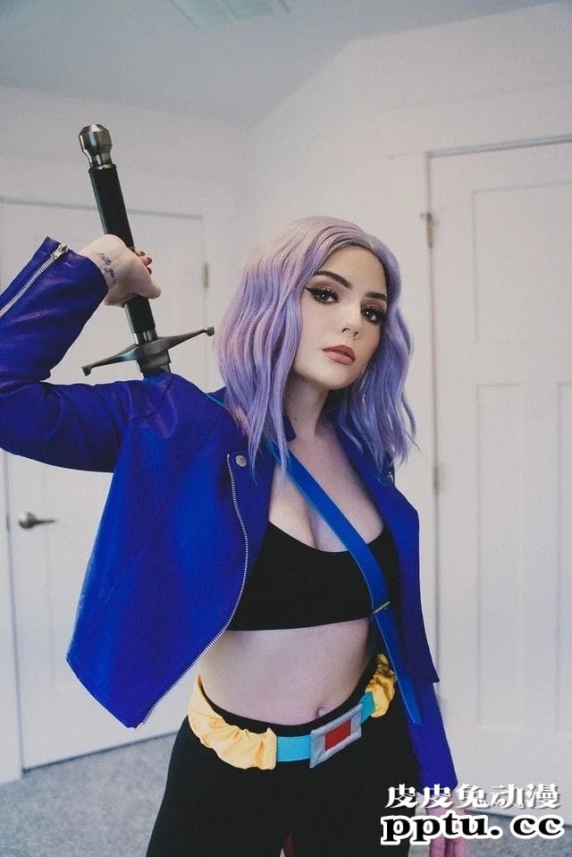 皮衣女术士来到2077 一周大师级CosPlay赏