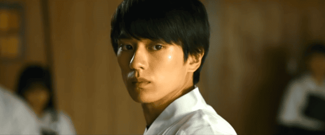 漫改真人电影「群青战记」正式版预告发布