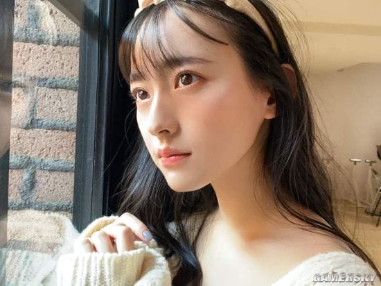 日推奇怪讨论：就算是美女嘴巴大也会有点可怕？