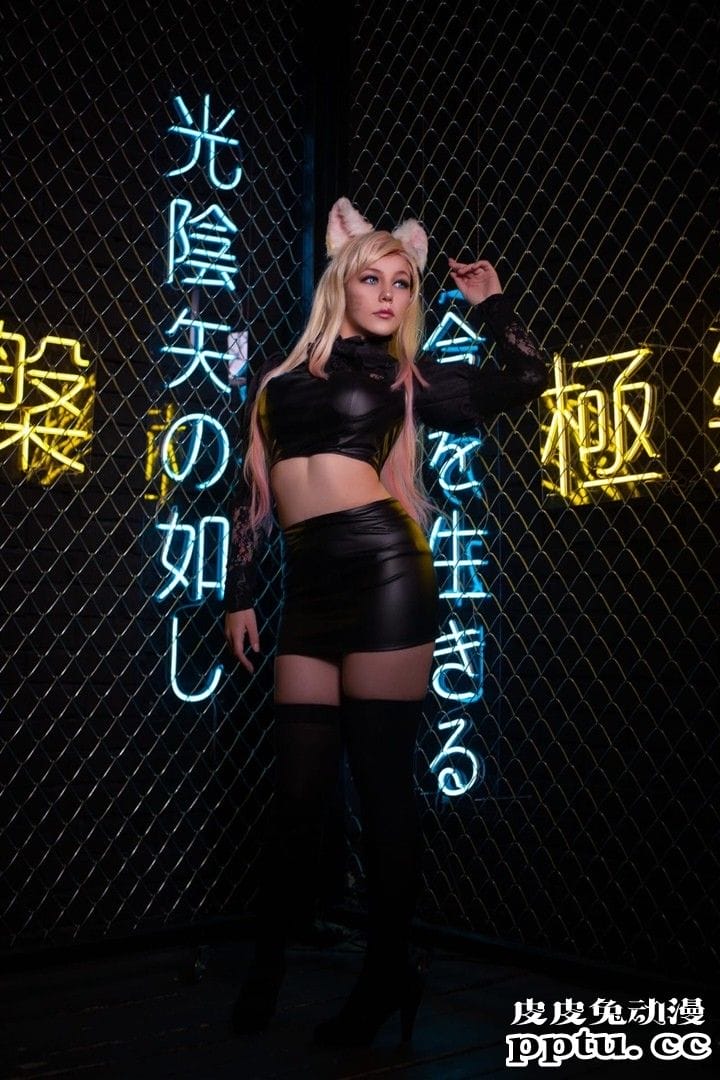 2B小姐姐丝袜变胶袜 一周大师级CosPlay赏