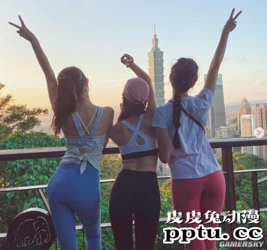 能吃能举铁 从写真女星转行健身美女的亚里沙