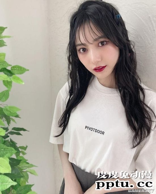 穿衣可爱脱衣有肉 NMB48新人小妹妹写真集首发