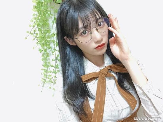 穿衣可爱脱衣有肉 NMB48新人小妹妹写真集首发