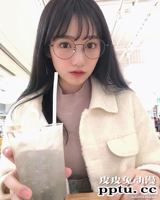 穿衣可爱脱衣有肉 NMB48新人小妹妹写真集首发