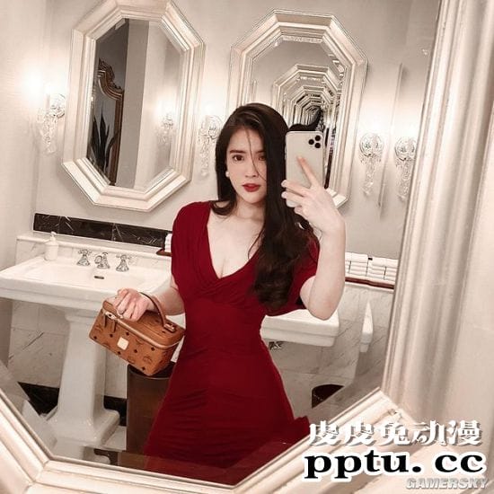 18岁就过分发育的美少女 越南雪肤正妹性感迷人