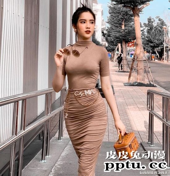 18岁就过分发育的美少女 越南雪肤正妹性感迷人