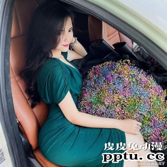 18岁就过分发育的美少女 越南雪肤正妹性感迷人