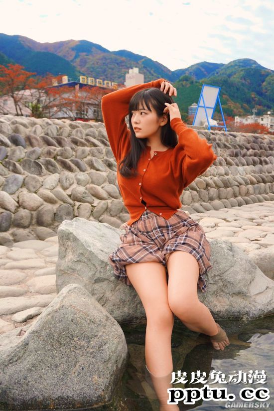 日本写真女星教你拼高达 涂装带战损良心至极