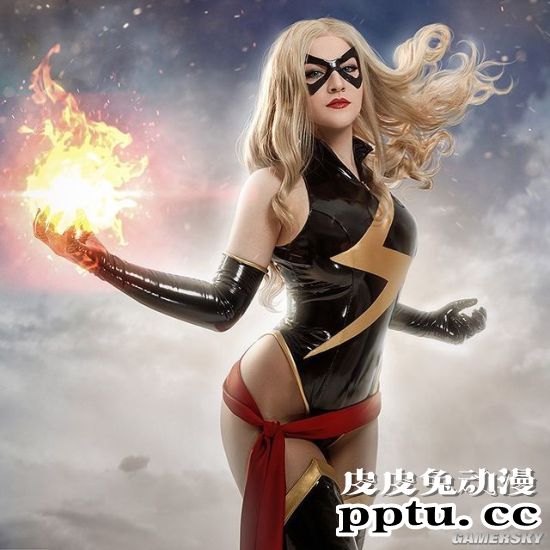 肉感身材偏爱紧致胶衣 俄罗斯肉感COSER战斗力十足