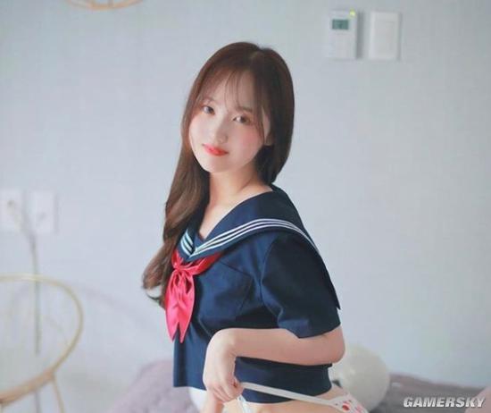 抖M的挚爱少女？不屑脸的韩国写真模特SIA