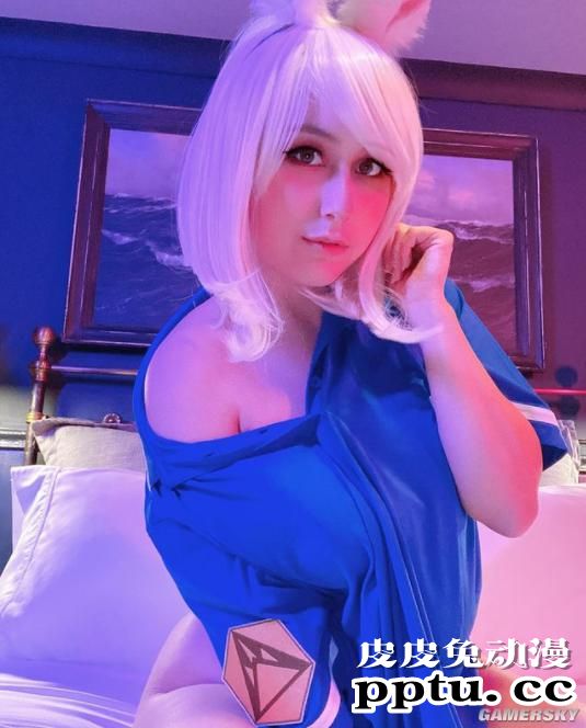 可是她实在是太大了！美国肉感网红Miso Tokki-皮皮兔动漫