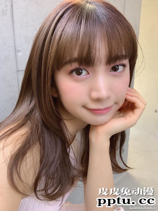 日本最可爱女店员 学历工作全造假转职写真女星