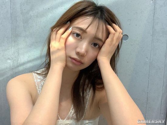 日本最可爱女店员 学历工作全造假转职写真女星