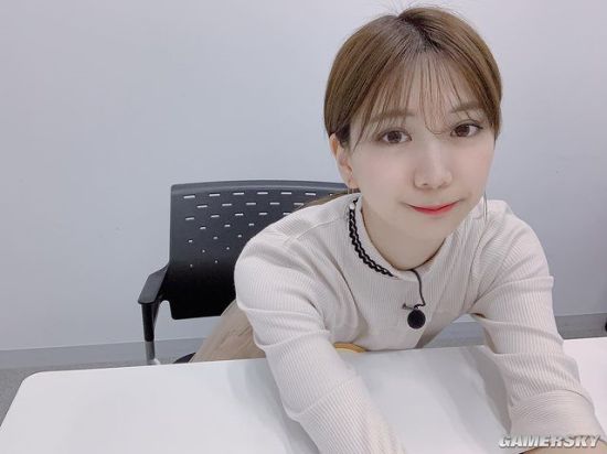 日本最可爱女店员 学历工作全造假转职写真女星