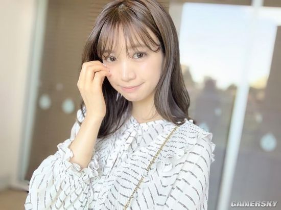 日本最可爱女店员 学历工作全造假转职写真女星