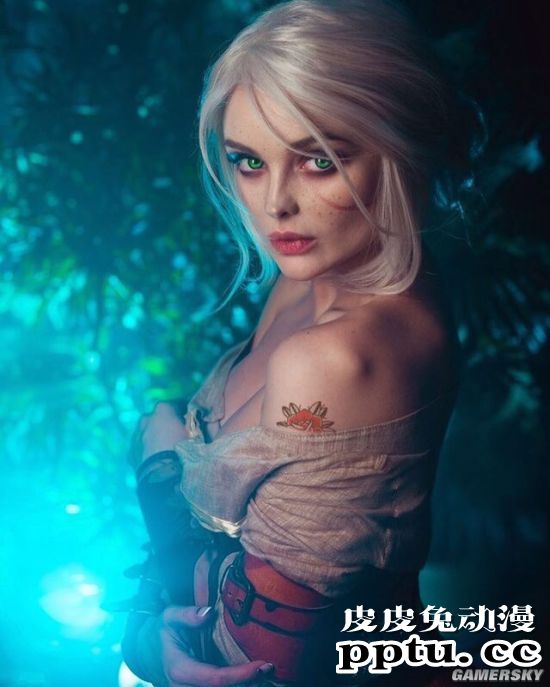 穿衣显瘦脱衣有肉的身材 俄罗斯正妹COSER仙气逼人