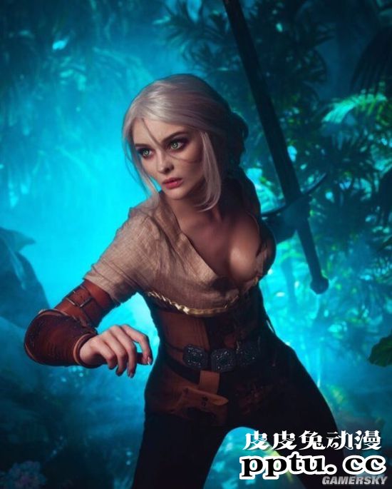 穿衣显瘦脱衣有肉的身材 俄罗斯正妹COSER仙气逼人