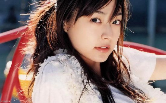 石原里美第一 日媒票选出道后变化最大的女星TOP20-皮皮兔动漫