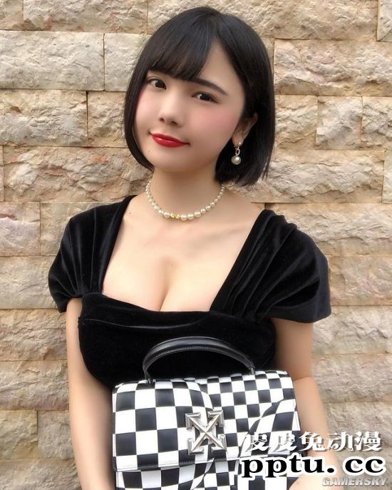 日本童颜女DJ转战直播界 禁露逆天身材网友哀嚎