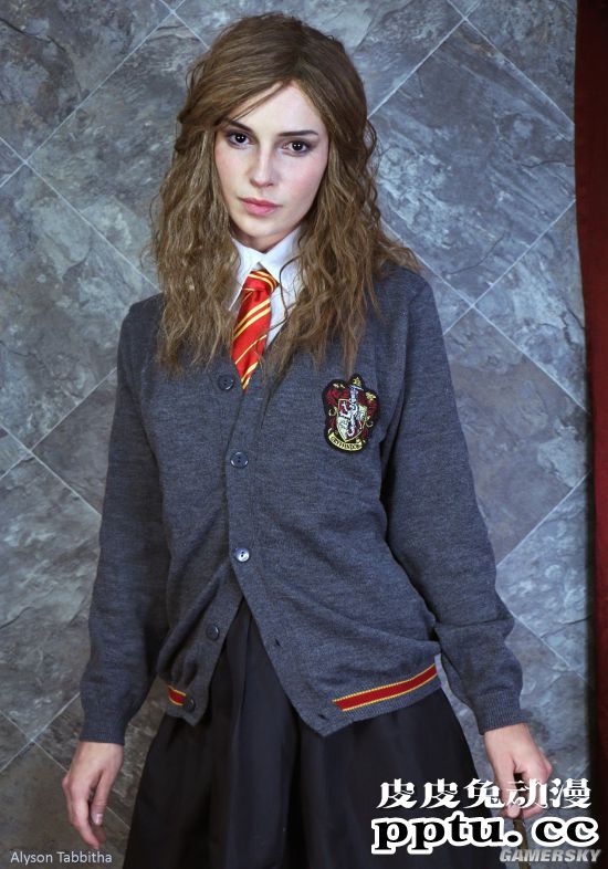 国外化妆大神COS神奇女侠 戴安娜公主长腿优雅性感