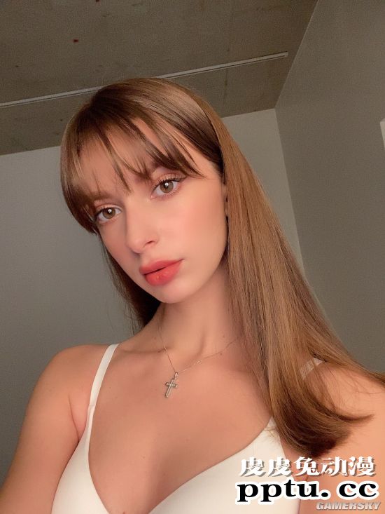 日本2020最美身材冠军 超长美腿的乌克兰美女-皮皮兔动漫