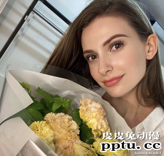 日本2020最美身材冠军 超长美腿的乌克兰美女