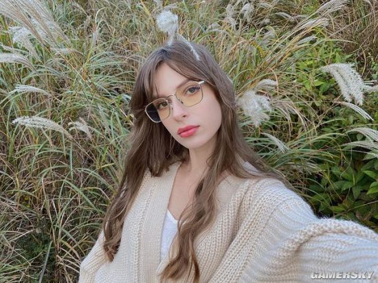 日本2020最美身材冠军 超长美腿的乌克兰美女