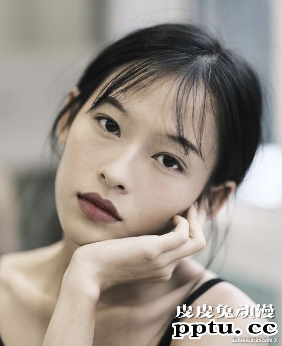 越南模特撞脸章子怡走红 网友：章子怡越南分怡