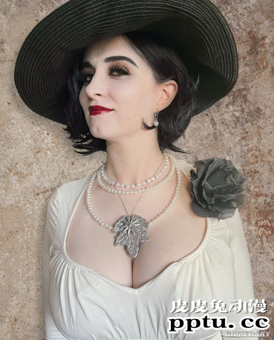 《生化8》吸血鬼贵妇COS美照合集 不仅大的性感眼神也很可怕