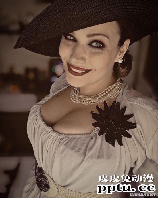 《生化8》吸血鬼贵妇COS美照合集 不仅大的性感眼神也很可怕