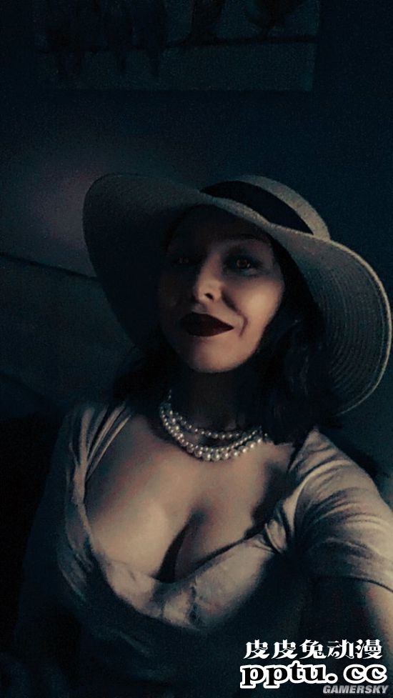 《生化8》吸血鬼贵妇COS美照合集 不仅大的性感眼神也很可怕