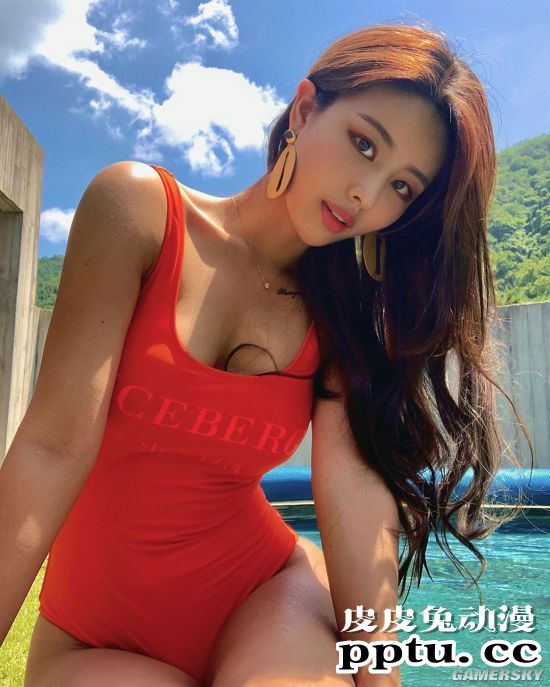 韩国女赛车手登男性杂志走红 实力派身材简直太犯规