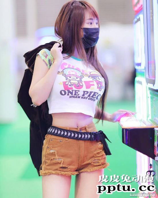 白嫩青春的惹火身材 软萌实力惊人的泰国正妹